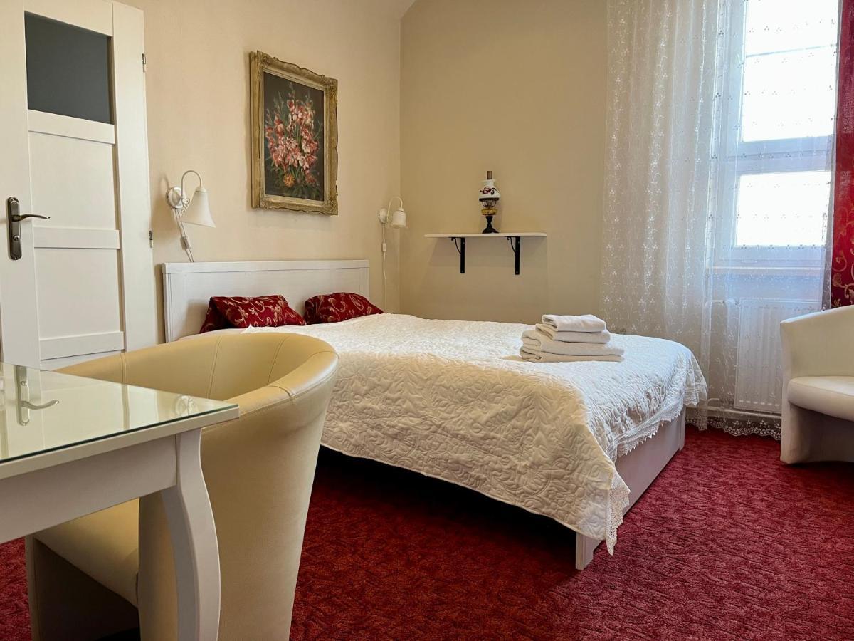 Hotel Na Skalkách Nový Jičín Esterno foto