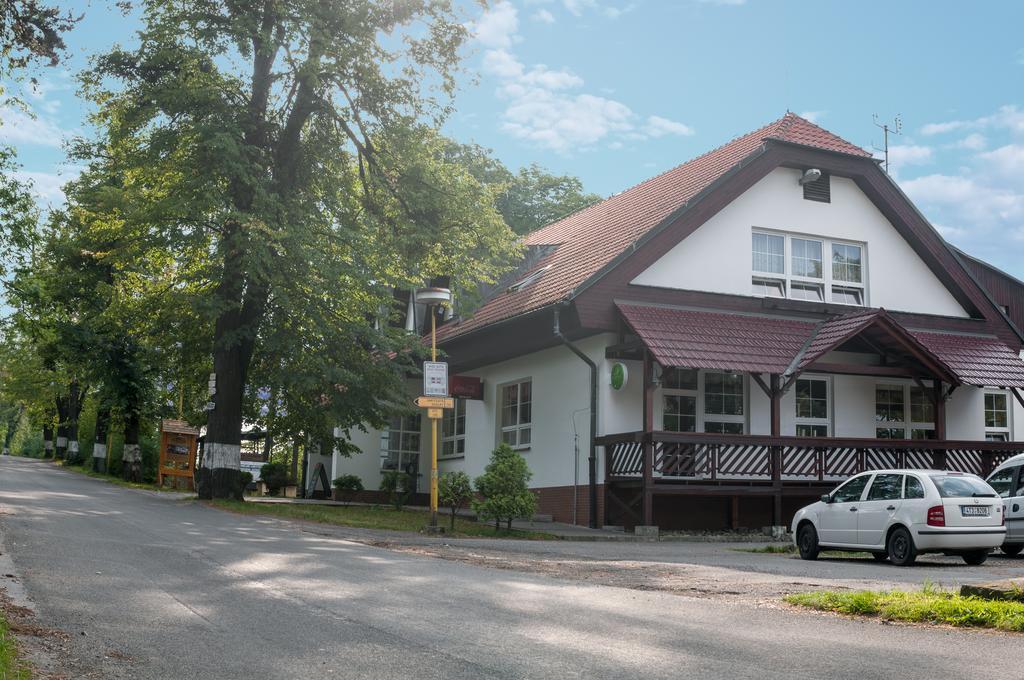 Hotel Na Skalkách Nový Jičín Esterno foto
