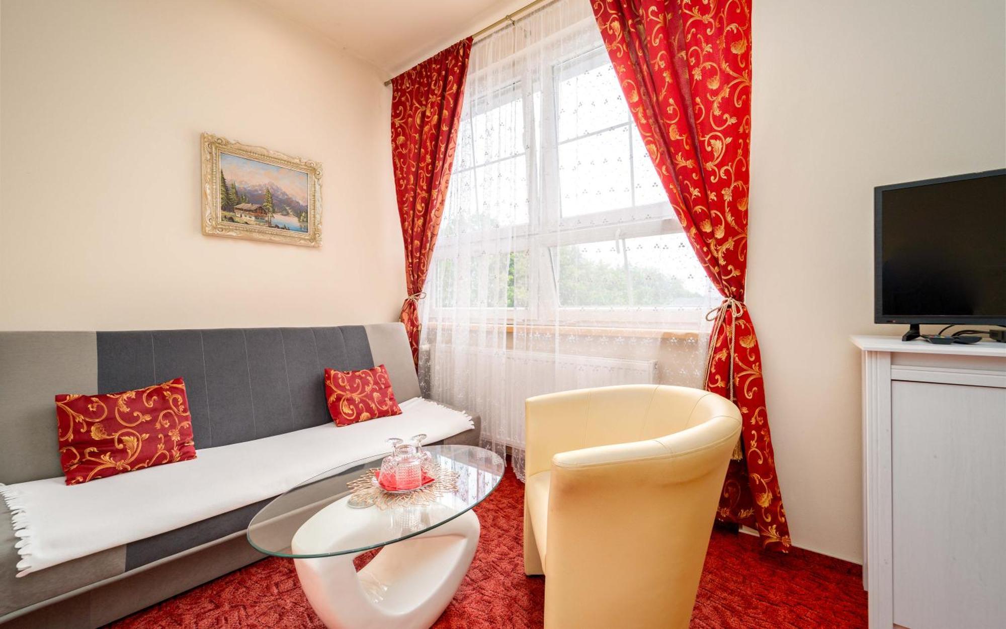 Hotel Na Skalkách Nový Jičín Esterno foto