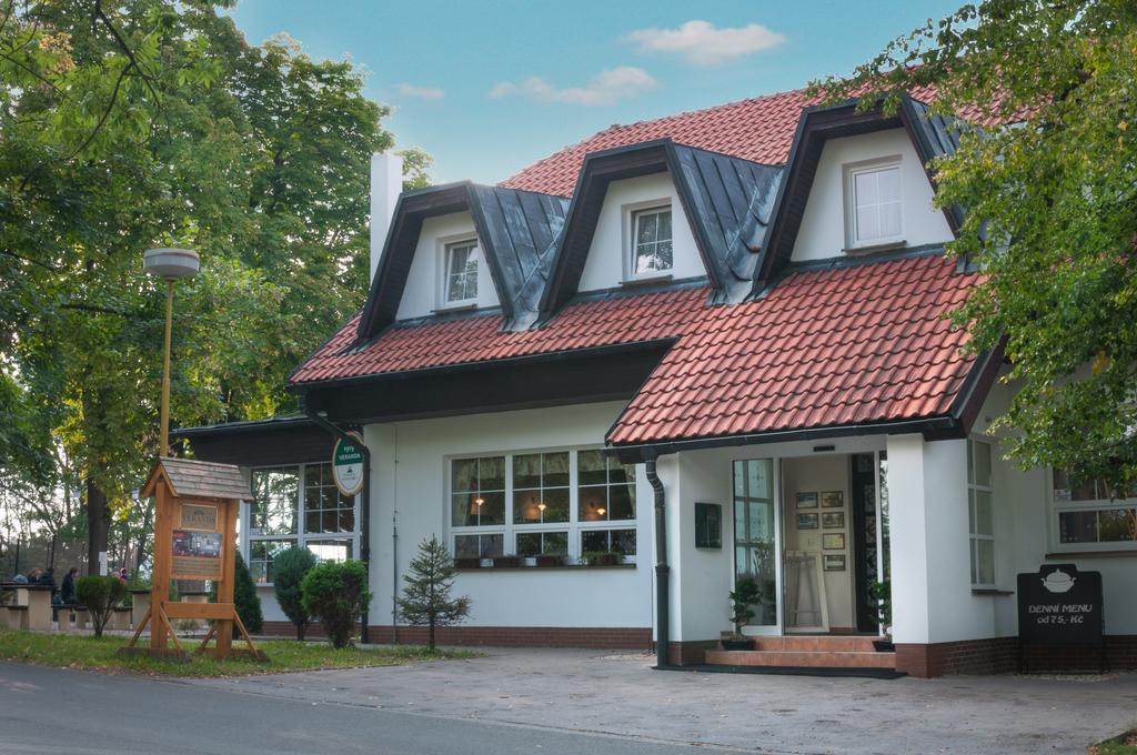 Hotel Na Skalkách Nový Jičín Esterno foto