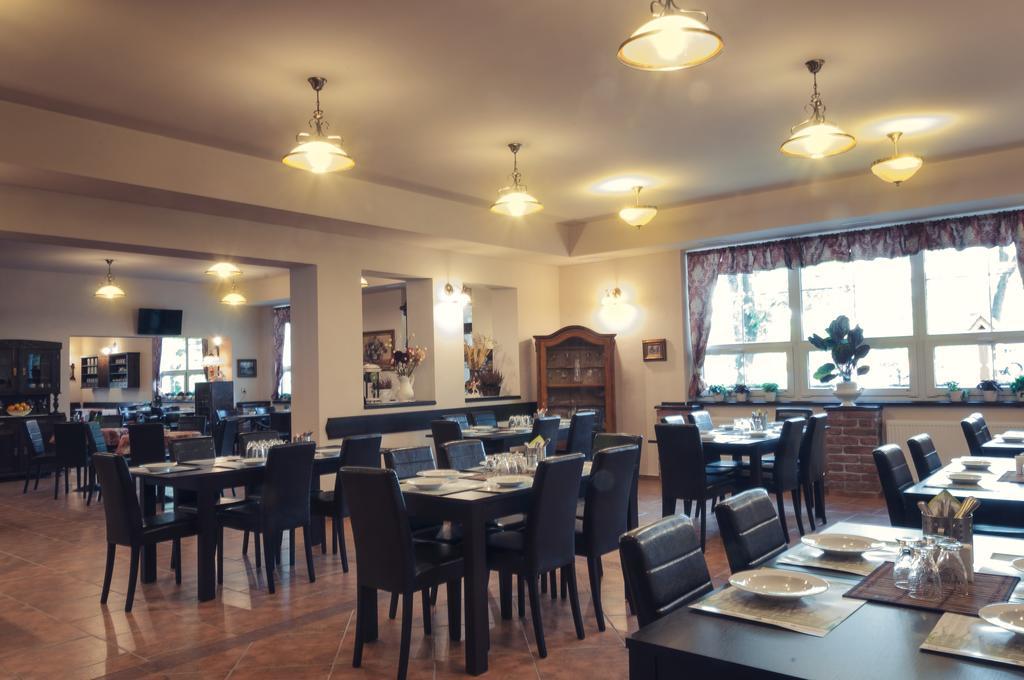 Hotel Na Skalkách Nový Jičín Esterno foto